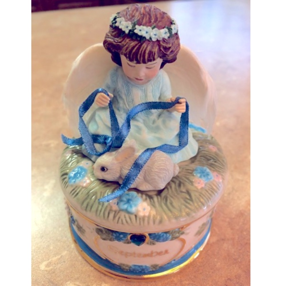 Ardleigh Elliot September Music Box Angel's Blessing Rare Vintage Blue